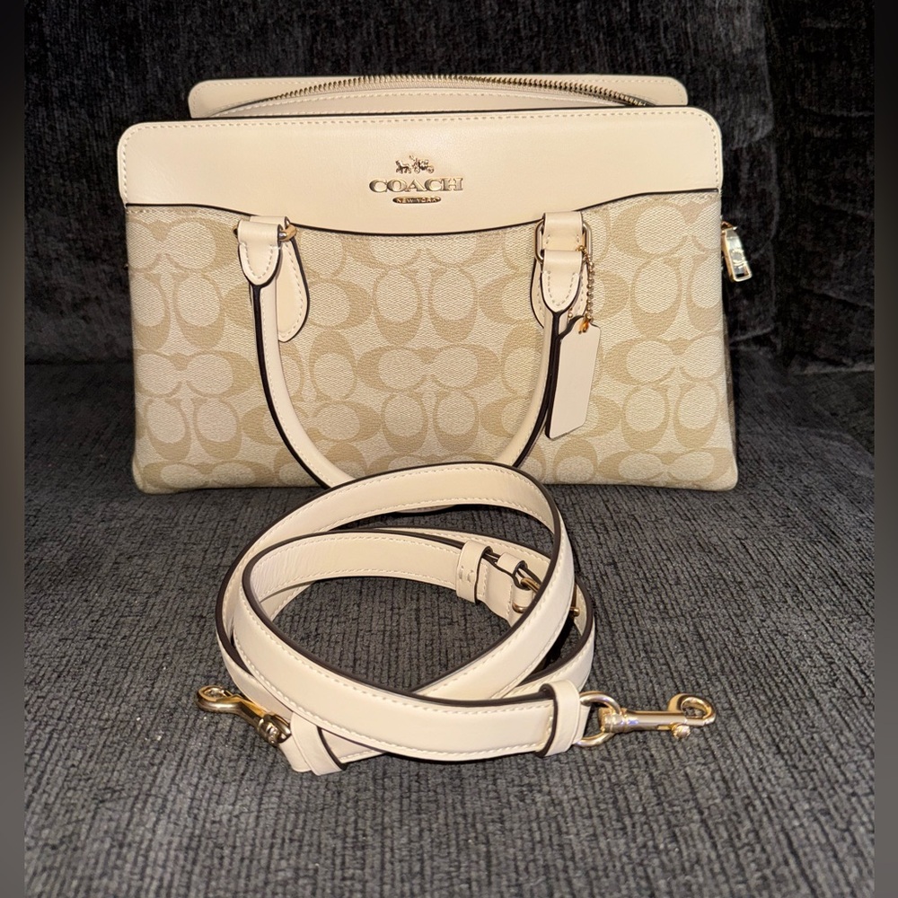 Coach Darcie Carryall Bag In Blocked
Signature Canvas